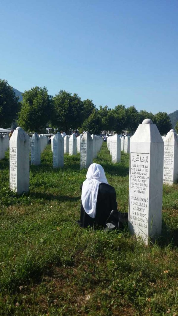 5965d41f 0054 4f7c b6f3 0af50a0a0a67 srebrenica17 previewOrg