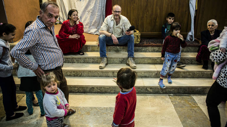 Bosna je i danas moja bolna rana 4 4 iraq with refugees