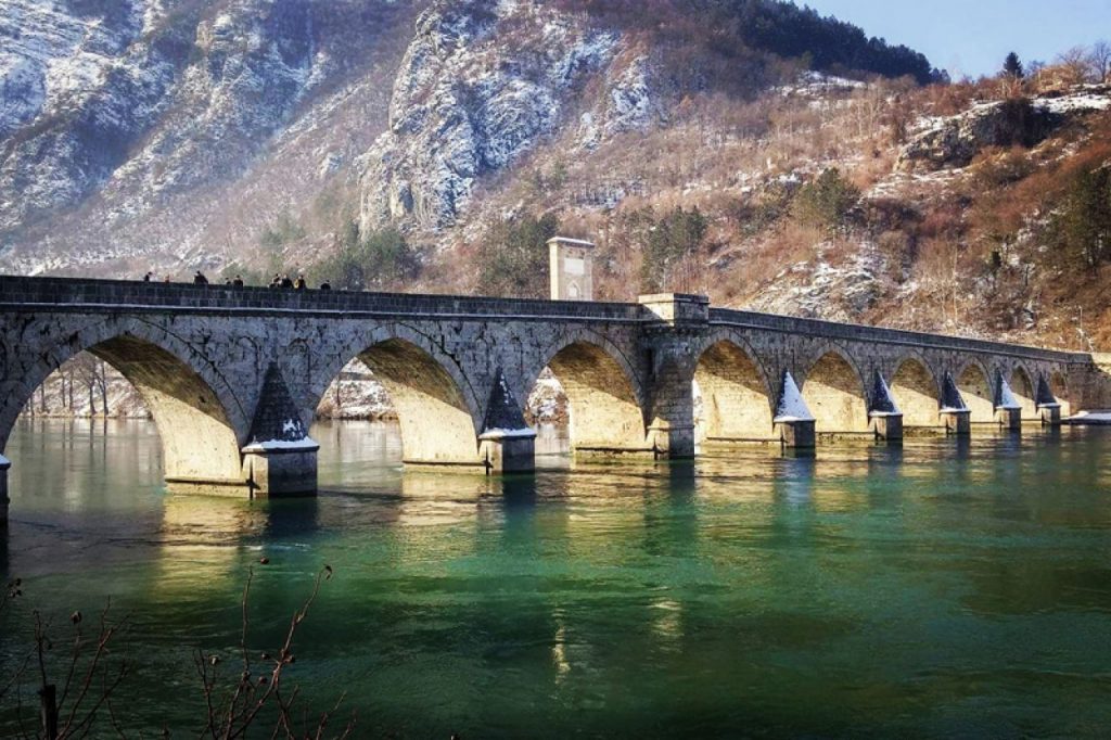 BIO JE JEDAN OD NAJVEĆIH, OTELI SU GA, A ONDA JE POSTAO STRAH I TREPET NAJVEĆEG CARSTVA: Bosnu nikad nije zaboravio, mrzio je mito i korupciju, a onda su ga MUČKI UBILI 1 most