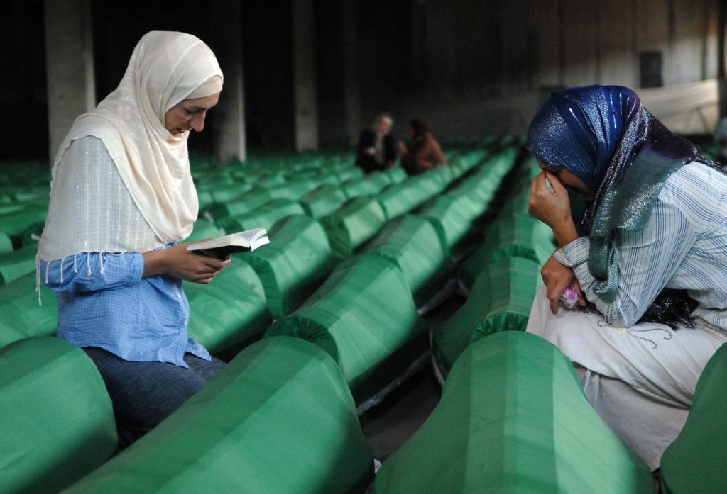 1569604284srebrenica1 100710