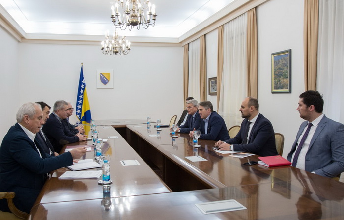 DRAMATIČNO UPOZORENJE KOMŠIĆA I DŽAFEROVIĆA: "Pokušavaju da preko pravosuđa izmijene karakter rata" 1 dzaferovic komsic1