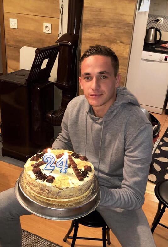 AMIR ŠEČIĆ JA SAM DIJETE IZ DOMA NE RAĐAJTE DJECU AKO ĆETE IH OSTAVITI 1