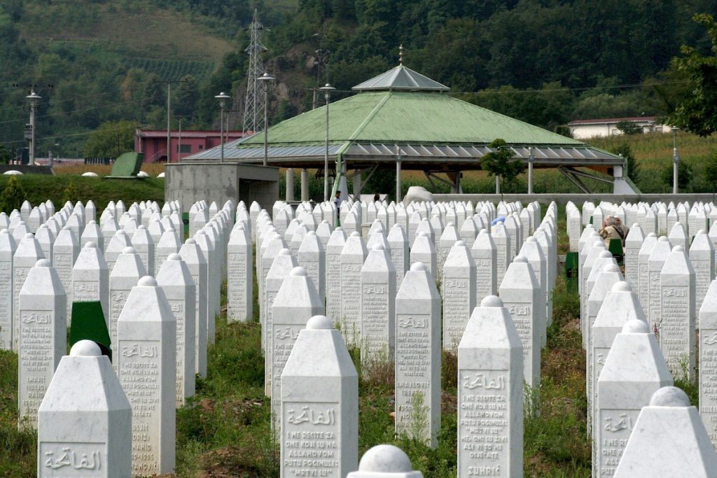 srebrenica 2 11.juli 1024x683 1