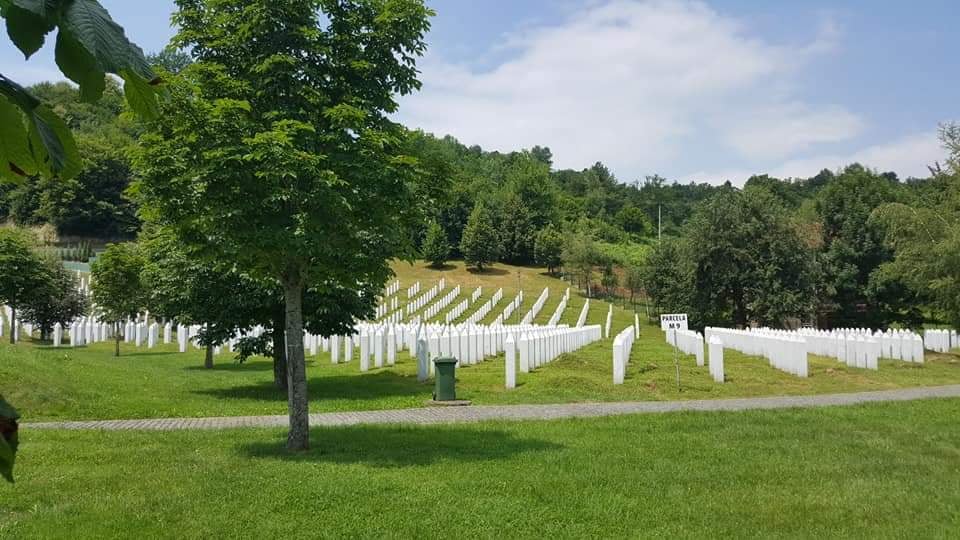 srebrenica potocari1