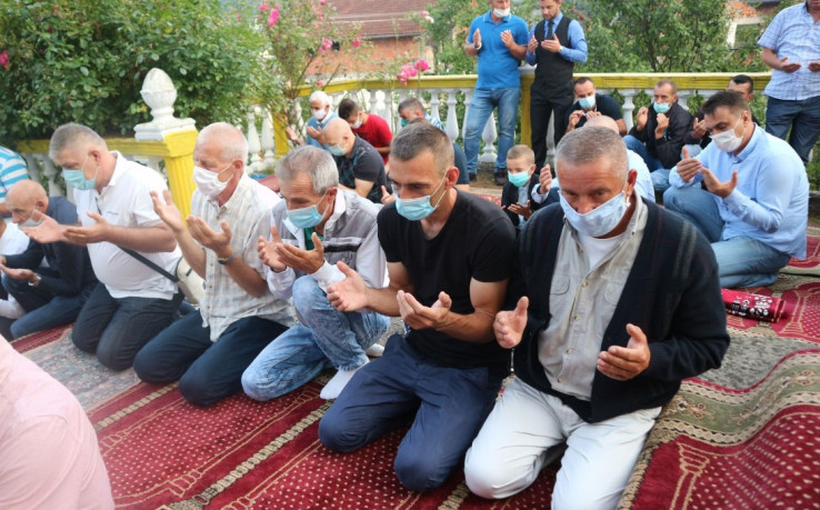 Peštalić: Posjetite majke Srebrenice, njima nema ko otvoriti vrata 2 w873 1 2