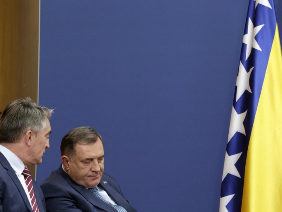 7951786045f3e9445ed675898239409_700x525x327100