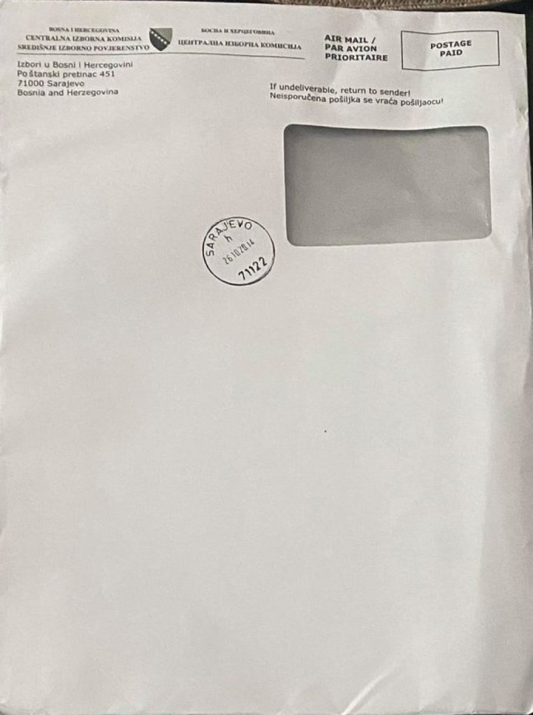 Dobio dva glasačka materijala sa različitim JMB-om, iako su prošli izbori, Srebreničanima dolazi pošta!? 1 625c6c56ac1dc26bcce26179d1f395a9