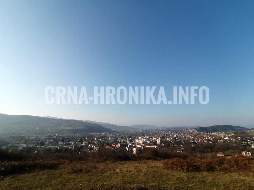 SRAMOTA IZ ILIJAŠA: SPOMENIK ZA SREBRENICU ZARASTAO, OVO NIKO NE ODRŽAVA! (VIDEO) 3 q1