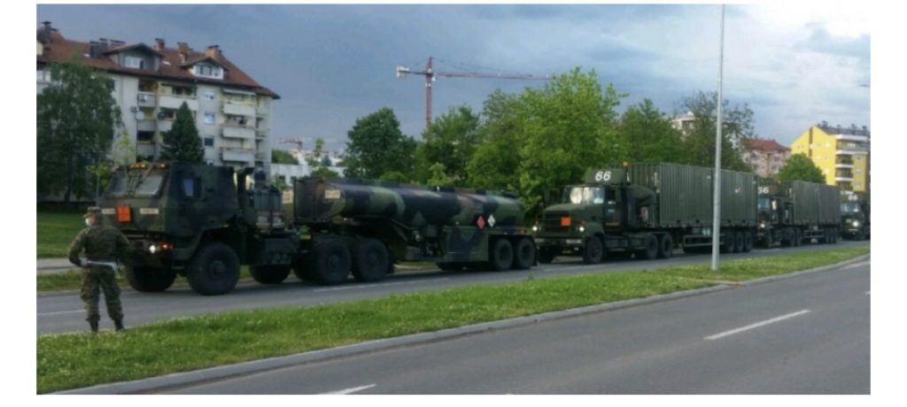 UZBUNA U REPUBLICI SRPSKOJ: Američka vojska prodefilirala kroz Banju Luku, stižu brojne reakcije na adresu Milorada Dodika… 1 F5ED2A69 F1E3 4855 9B85 54A7C1C259A0