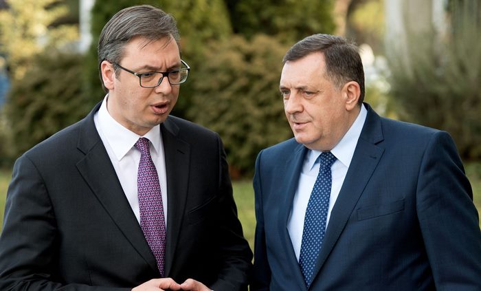 PROFESOR MILIVOJ BEŠLIN OTKRIVA: Šta se krije iza skandala u Beogradu, zašto je Vučić opasniji od Miloševića, zbog čega Dodik hrabro najavljuje razdruživanje i koalira s Čovićem... 2 vucic dodik