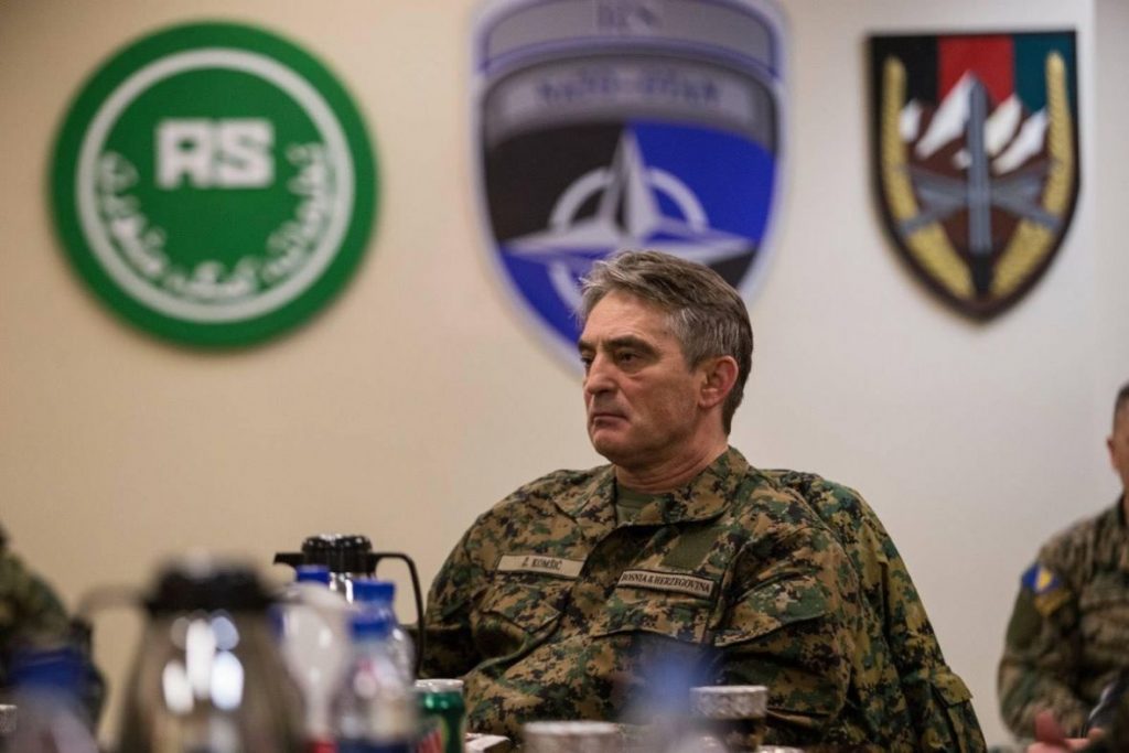 zeljko komsic uniforma manjaca maj19 fb