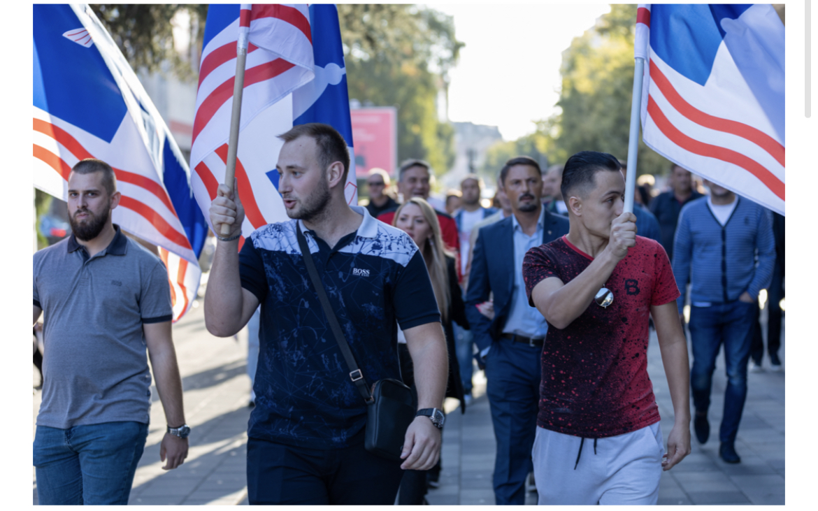 MIJATOVIĆ ŠOKIRAN PRIZORIMA IZ REPUBLIKE SRPSKE: „Ako su zastave Srbije i Marš na Drinu alternativa Dodikovom nacionalističkom divljanju, onda smo..." 1 8E3C1831 8A4F 4D6A B1BC B910B2C1D549