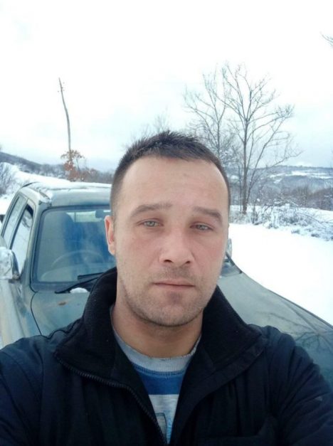 nenad3489523 696x932 1