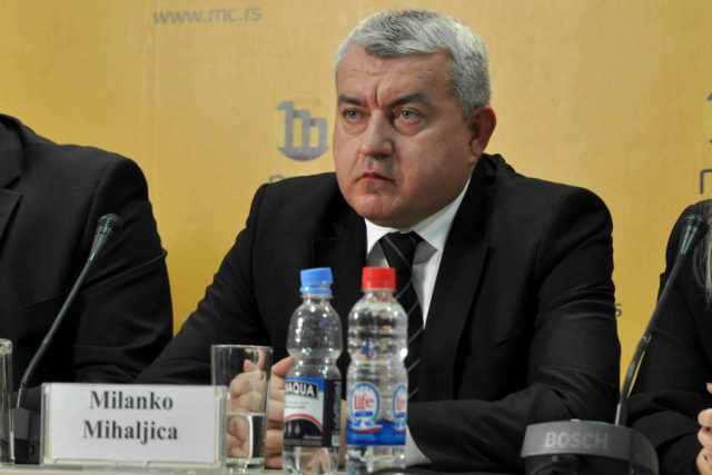 MIHAJLICA PROZVAO DODIKA