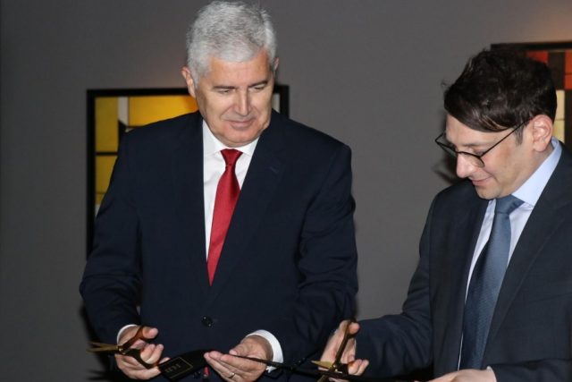 OPASNE IGRE U MOSTARU