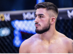 Amil Tutić nokautirao srpskog borca pa mu publika mu zviždala jer je pozdravio Bošnjake oteli mu i otimali mikrofon Amil Tutić nokautirao srpskog borca pa mu publika mu zviždala jer je pozdravio Bošnjake oteli mu i otimali mikrofon