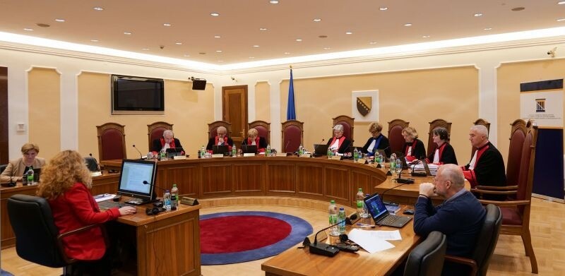 Ustavni sud BiH naložio hitan prekid svih aktivnosti vezanih za Ustav RS
