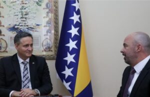 PALA ODLUKA O JUŽNOJ INTERKONEKCIJI I NATO PUTU: Bećirović prelomio u razgovoru s diplomatama SAD – evo šta čeka BiH nakon izbora!