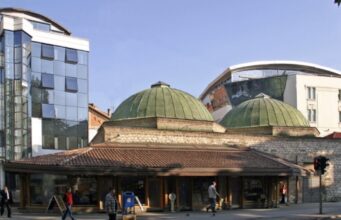 U SARAJEVU: Ambasada Rusije trebala je organizovati koncert s partnerima koji negiraju Srebrenicu, a onda se dva sata prije dogodilo ovo