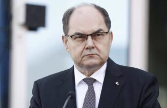 Schmidt DRAMATIČNO UPOZORAVA: “Dodik bi MOGAO KRENUTI u OTCJEPLJENJE! Slijedi KONAČNI OBRAČUN!”
