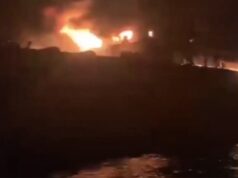 ZASTRAŠUJUĆE SNIMKE IZ HORMUŠKOG TJESNACA: Supertanker eksplodirao i zapalio se nakon udara u pomorsku minu, oglasio se Iran…