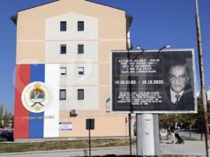 U Istočnom Sarajevu postavljeni bilboardi na kojim se Alija Izetbegović optužuje