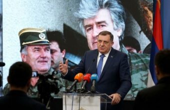 “JA SAM NACIONALISTA, NEMAMO MI NIŠTA ZAJEDNIČKO S MUSLIMANIMA”: Dodik pun mržnje veličao danas zločince na Palama