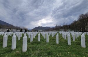 Puštali pjesmu o ponavljanju genocida na dan Srebrenice: Tužilaštvo BiH donjelo skandaloznu odluku