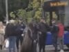 Incidenti u Srbiji: Građani blokirali autobus, akcija policije
